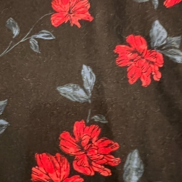 Denim & Flower Long Sleeve Hoodie Shirt Black w Multi Color  Flower Size L - Picture 4 of 8